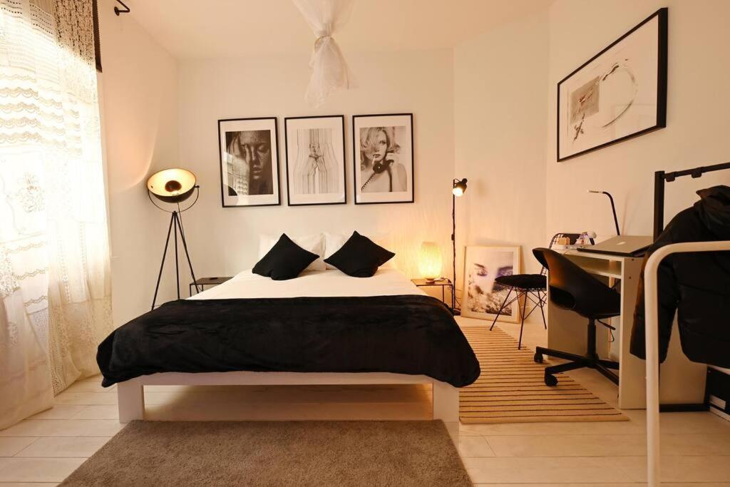 Stylish Duplex In The Heart Of Brussels Centre Apartment Exterior photo